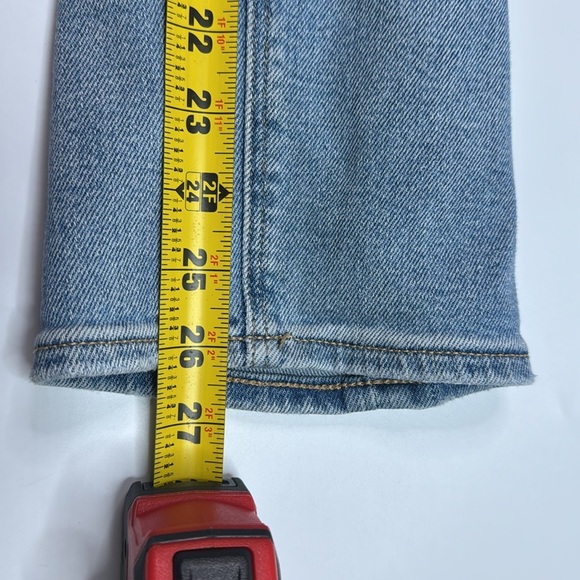 American Eagle Curvy Mom Jean Light Wash Size 10 Short - Picture 6 of 11